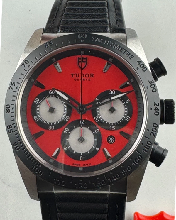 (Diego working) Tudor Fastrider Black Shield (42010N)