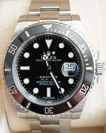 2015 Rolex Submariner Date 40MM Black Dial Oyster Bracelet (116610LN)