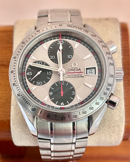 No Reserve - 2009 Omega Speedmaster Date 40MM White Dial Steel Bracelet (3211.31.00)