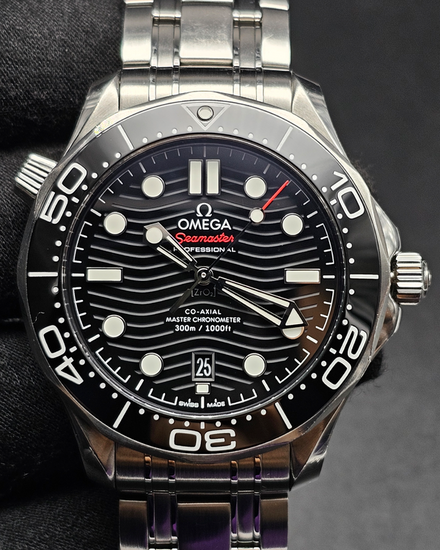 Omega Seamaster Diver 300M 42MM Black Dial Steel Bracelet (210.30.42.20.01.001)