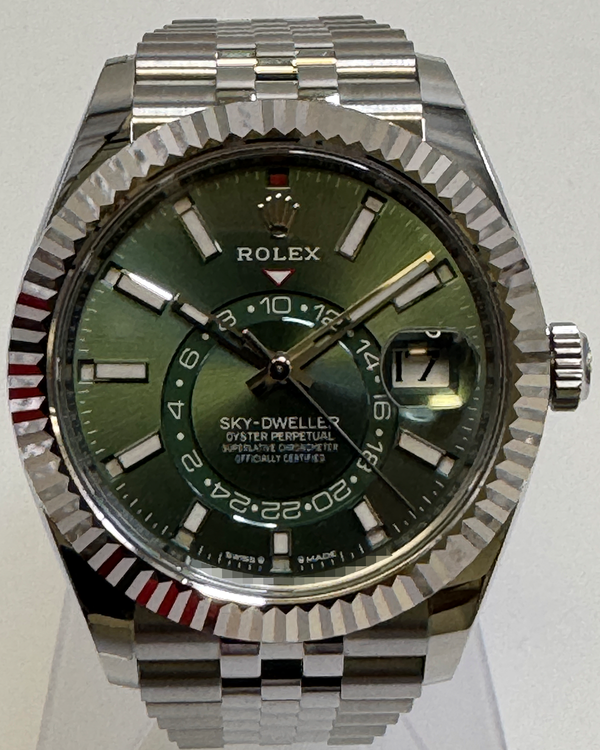 2025 Rolex Sky-Dweller 42MM Green Dial Jubilee Bracelet (336934)