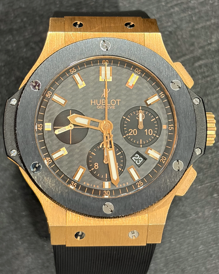 2018 Hublot Big Bang Chronograph Evolution 18K Rose Gold 44MM Carbon Fiber Dial Rubber Strap (301.PM.1780.RX)