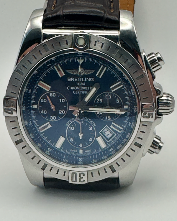 No Reserve - 2017 Breitling Chronomat 44MM Blue Dial Leather Strap (AB011511/C956)