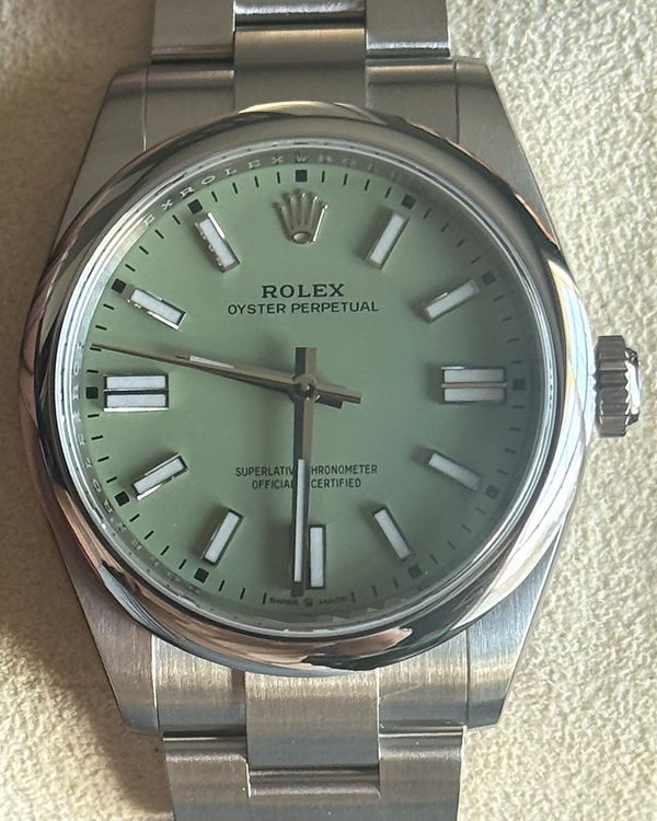 Rolex Oyster Perpetual (134300)