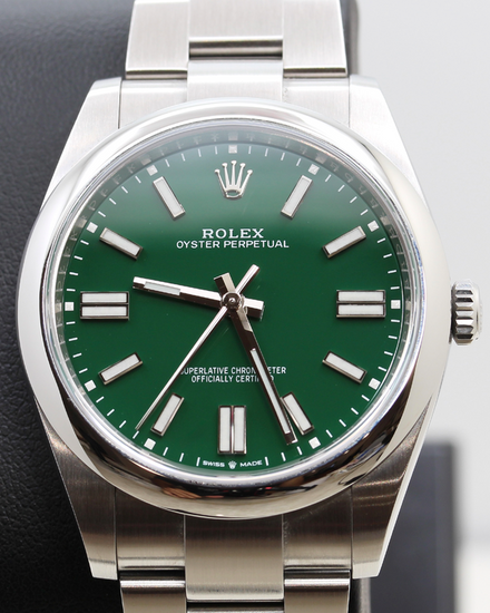 2023 Rolex Oyster Perpetual 41MM Green Dial Oyster Bracelet (124300)