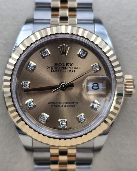 2025 Rolex Lady-Datejust 28MM Champagne Dial Two-Tone Super Jubilee Bracelet (279173)