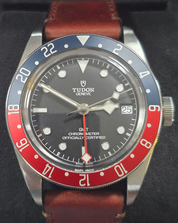 2022 Tudor Black Bay GMT "Pepsi" 41MM Black Dial Leather Strap (79830RB)