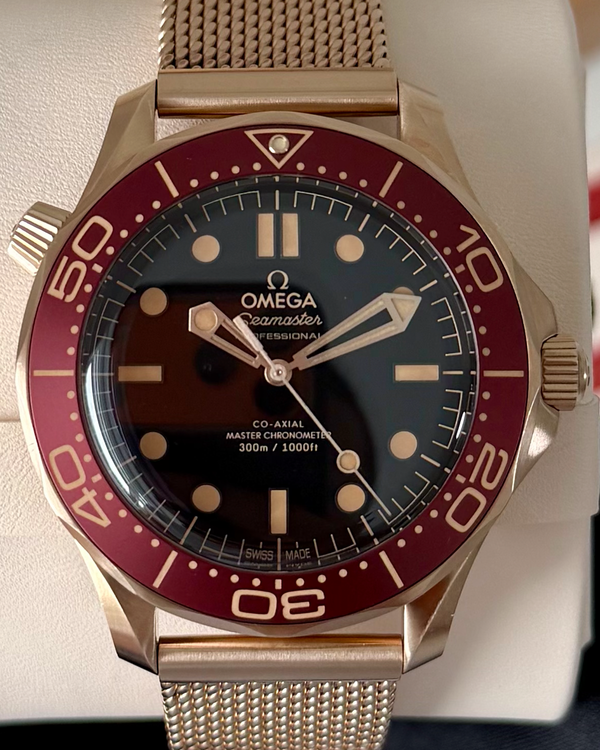 2025 Omega Seamaster Diver 300M 42MM Black Dial Bronze Gold Bracelet (210.90.42.20.01.003)