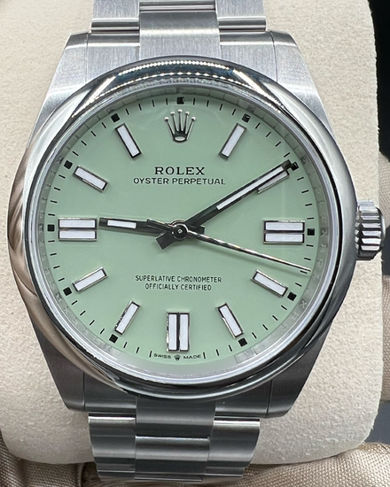 2025 Rolex Oyster Perpetual 41MM Pistachio Dial Oyster Bracelet (134300)