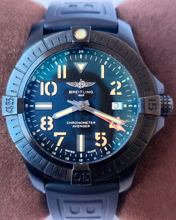 Breitling Avenger (V32395)