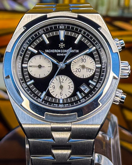 2018 Vacheron Constantin Overseas "Panda" 42.5MM Black Dial Steel Bracelet (5500V/110A-B481)