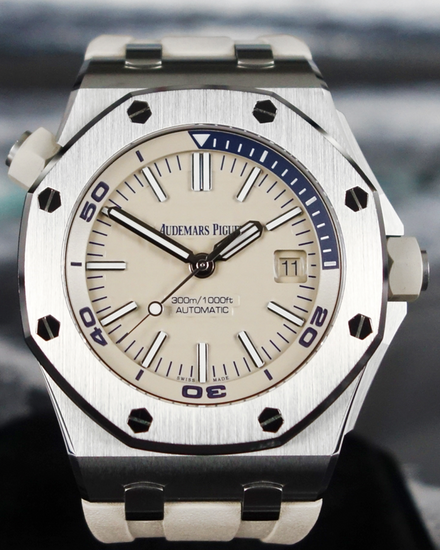2018 Audemars Piguet Royal Oak Offshore Diver 42MM Beige Dial Rubber Strap (15710ST.OO.A085CA.01)