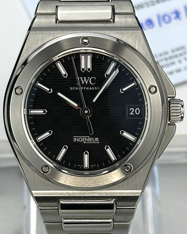 2025 IWC Schaffhausen Ingenieur 35MM Black Dial Steel Bracelet (IW324906)