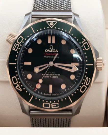 2025 Omega Seamaster Diver 300M 42MM Green Dial Titanium Bracelet (210.90.42.20.10.001)