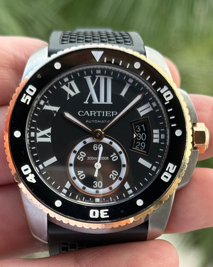 Cartier Calibre de Cartier 42MM Black Dial Rubber Strap (W7100055)