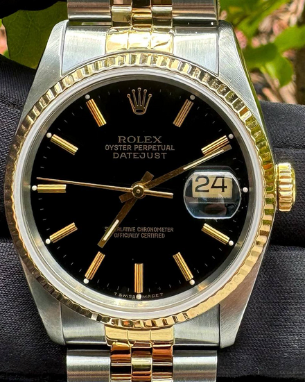 1990 (E Serial) Rolex Datejust 36MM Black Dial Two-Tone Jubilee Bracelet (16233)