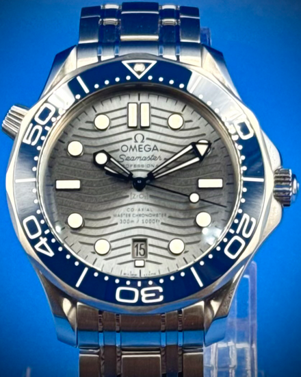 2022 Omega Seamaster Diver 300M 42MM Grey Dial Steel Bracelet (210.30.42.20.06.001)