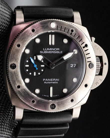 2019 Panerai Submersible 1950 3 Days 47MM Black Dial Rubber Strap (PAM01305)