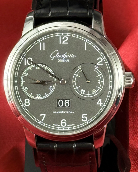 2024 Glashütte Original Senator Observer 44MM Grey Dial Leather Strap (100-14-02-02-04)