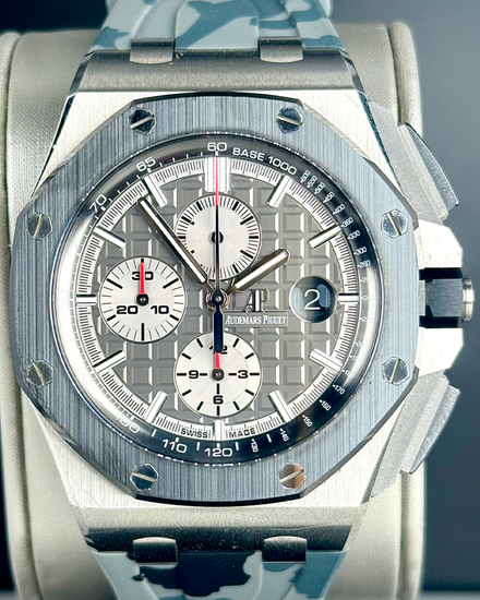 2017 Audemars Piguet Royal Oak Offshore Chronograph 44MM Grey Dial Aftermarket Rubber Strap (26400IO.OO.A004CA.01)