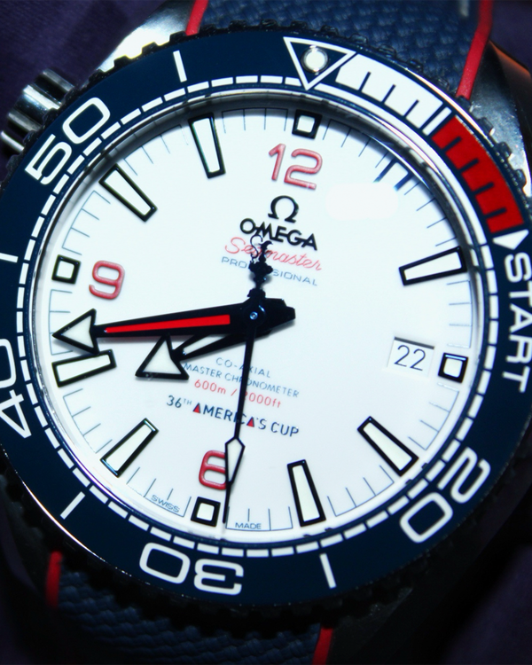 Omega Seamaster Planet Ocean (215.32.43.21.04.001)