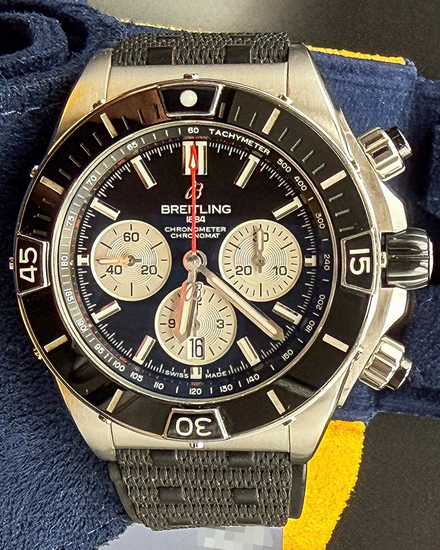 Breitling Super Chronomat B01 44MM Black Dial Rubber Strap (AB0136)