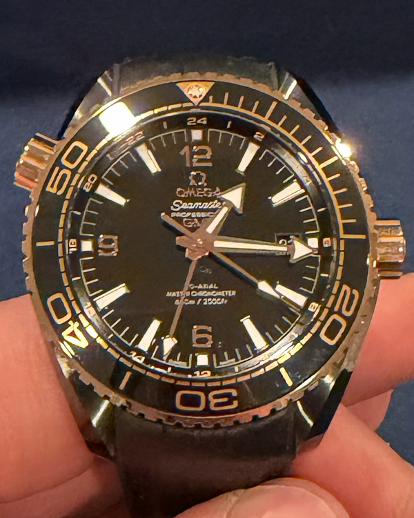2025 Omega Seamaster Planet Ocean 600M "Deep Black" 45.5MM Black Dial Leather Strap (215.63.46.22.01.001)