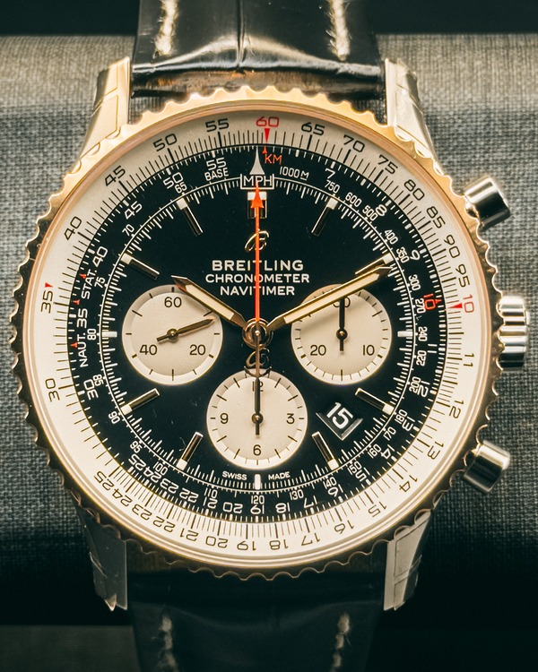 Breitling Navitimer (UB0127)
