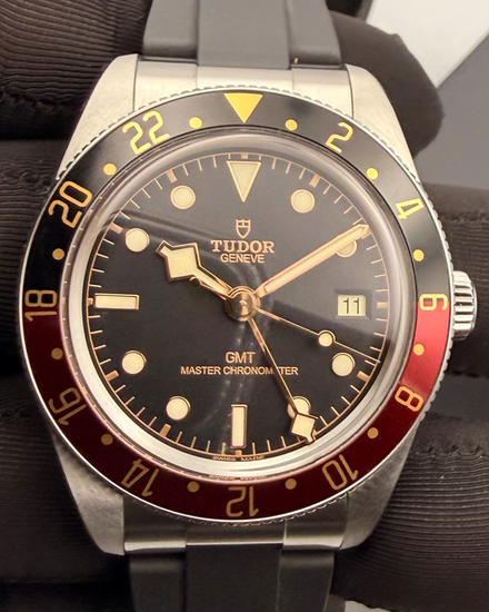 2025 Tudor Black Bay 58' GMT "Coke" 39MM Black Dial Rubber Strap (7939G1A0NRU)