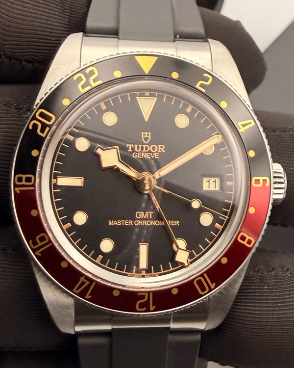 2025 Tudor Black Bay 58' GMT "Coke" 39MM Black Dial Rubber Strap (7939G1A0NRU)