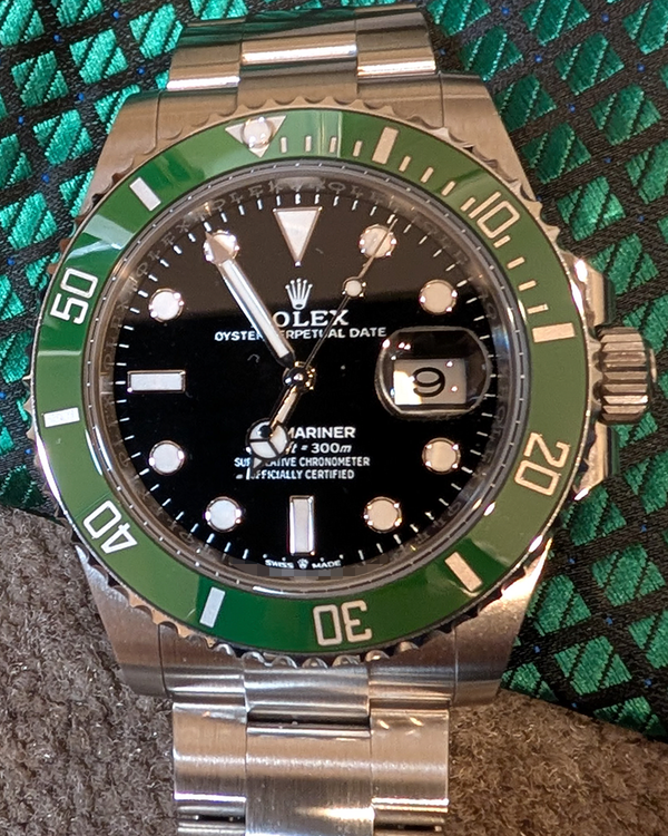 Rolex Submariner (126610LV)