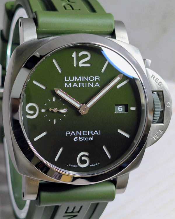 2023 Panerai Luminor Marina "Verde Smeraldo" 44MM Green Dial Rubber Strap (PAM01356)