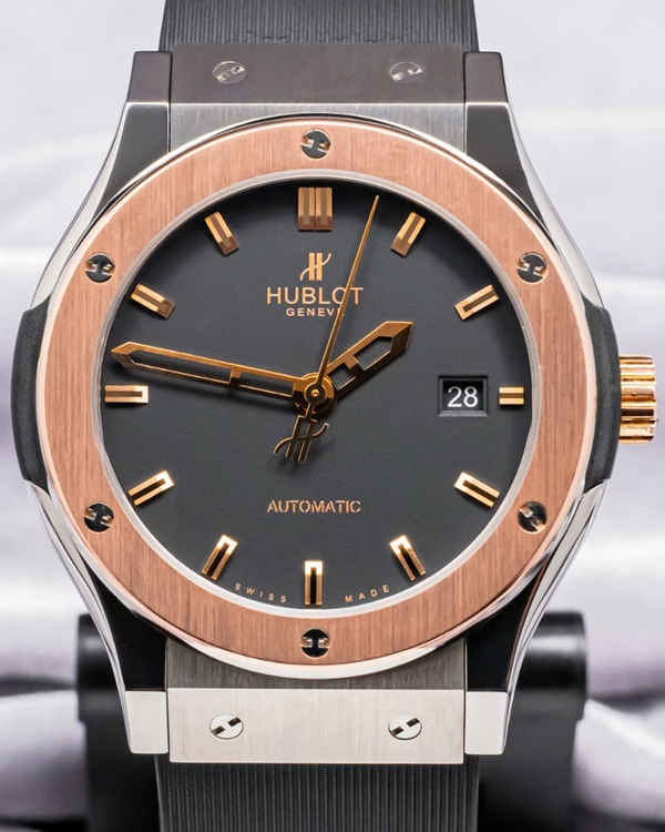 Hublot Classic Fusion 42MM Black Dial Rubber Strap (542.NO.1180.LR)