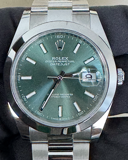 2025 Rolex Datejust 41MM Green Dial Oyster Bracelet (126300)