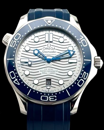 2021 Omega Seamaster Diver 300M 42MM Grey Dial Rubber Strap (210.32.42.20.06.001)