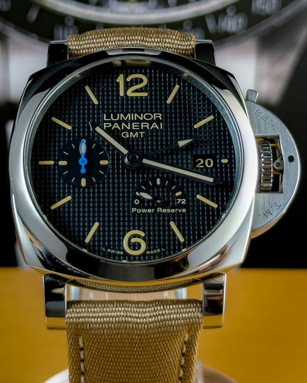 No Reserve - 2018 Panerai Luminor 1950 3 Days 42MM Black Dial Textile Strap (PAM01537)