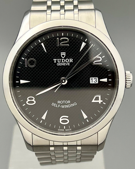 No Reserve - 2024 Tudor 1926 41MM Black Dial Steel Bracelet (91650)