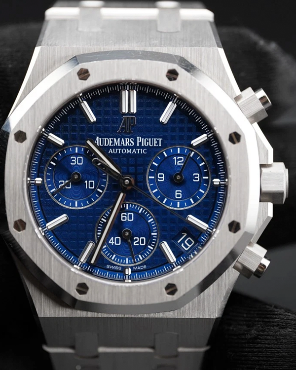 2022 Audemars Piguet Royal Oak Chrono L.E. 41MM Blue Dial White Gold Bracelet (26239BC.OO.1220BC.01)
