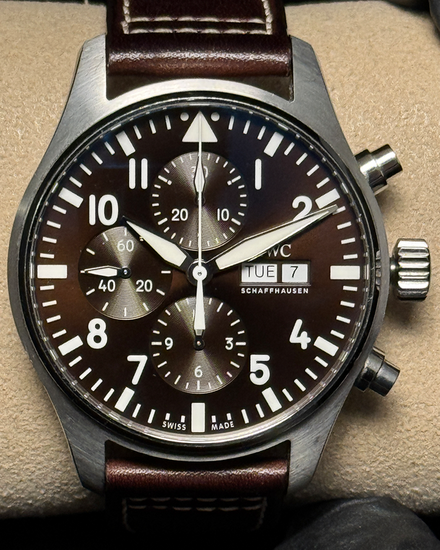 2022 IWC Schaffhausen Pilot "Antoine de Saint-Exupéry" 43MM Brown Dial Leather Strap (IW377713)