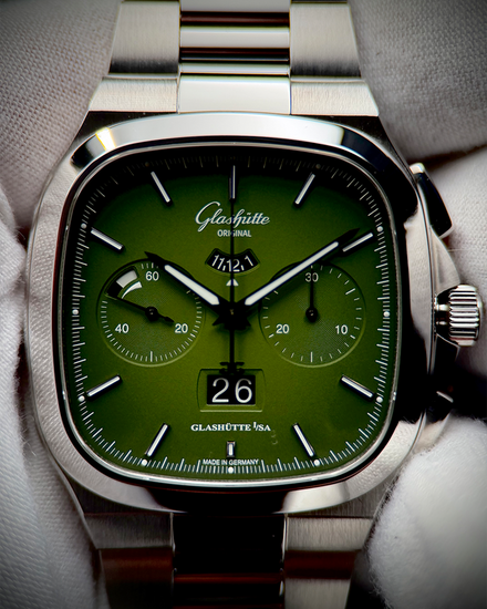2025 Glashütte Original Seventies Panorama Date 40MM Green Dial Steel Bracelet  (1-37-02-09-02-70)