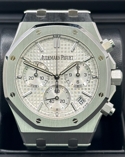 2023 Audemars Piguet Royal Oak Chronograph 41MM Silver Dial Steel Bracelet (26240ST.OO.1320ST.07)