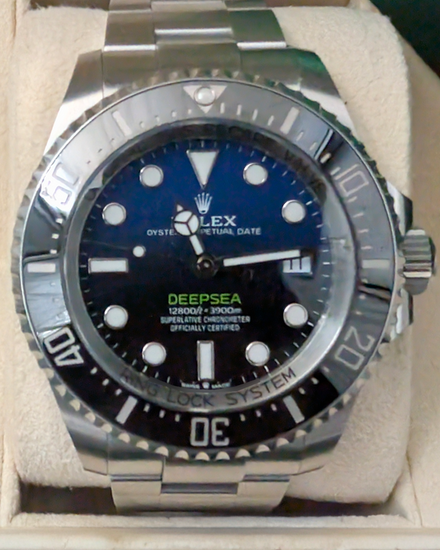 2025 Rolex Sea-Dweller Deepsea "James Cameron" 44MM Blue Dial Oyster Bracelet (136660)