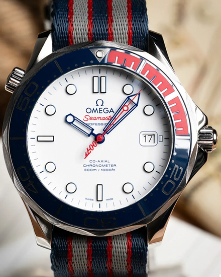 2021 Omega Seamaster Diver 300M "Bond 007 Commander's Watch" L.E. 41MM White Dial Textile Strap (212.32.41.20.04.001)