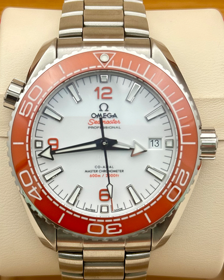 2020 Omega Seamaster Planet Ocean 600M 43.5MM White Dial Steel Bracelet (215.30.44.21.04.001)