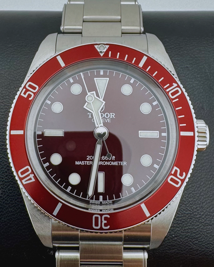 No Reserve - 2025 Tudor Black Bay 58' 39MM Red Dial Steel Bracelet (7939A1A0RU)