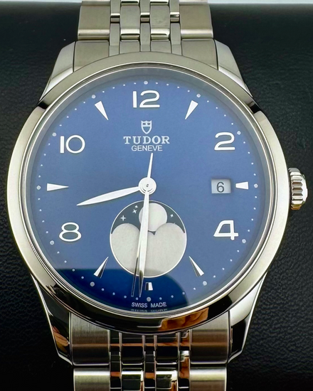 No Reserve - 2025 Tudor 1926 Luna 39MM Blue Dial Steel Bracelet (91560)