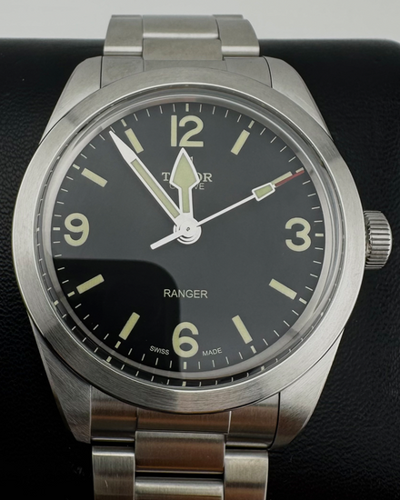 No Reserve - 2025 Tudor Ranger 39MM Black Dial Steel Bracelet (79950)