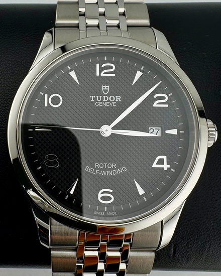 No Reserve - 2025 Tudor 1926 41MM Black Dial Steel Bracelet (91650)