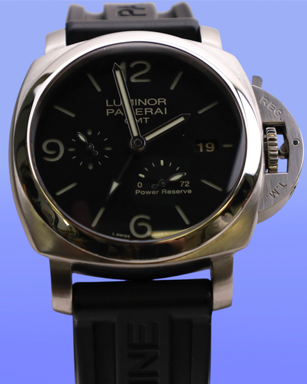 No Reserve - 2016 Panerai Luminor 1950 3 Days GMT 44MM Black Dial Rubber Strap (PAM00321)