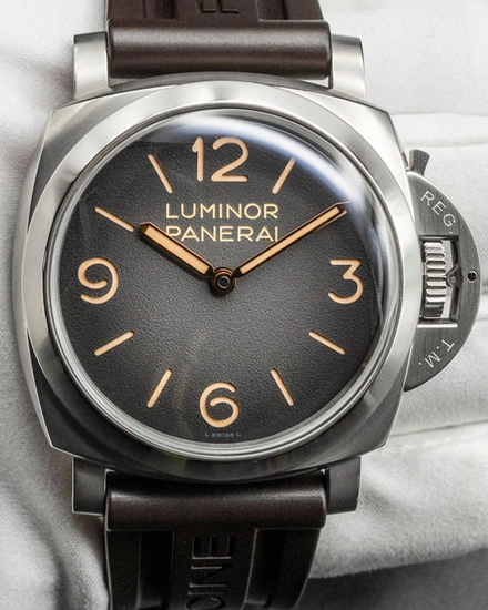 2025 Panerai Luminor Tre Giorni 47MM Grey Dial Rubber Strap (PAM01628)